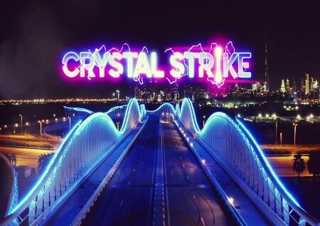 Crystal Strike – fuwele zinaleta uhondo wenye nguvu kubwa